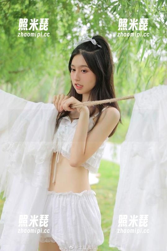 166.su 166.su网址简直是吃瓜界的自助餐,任你取!