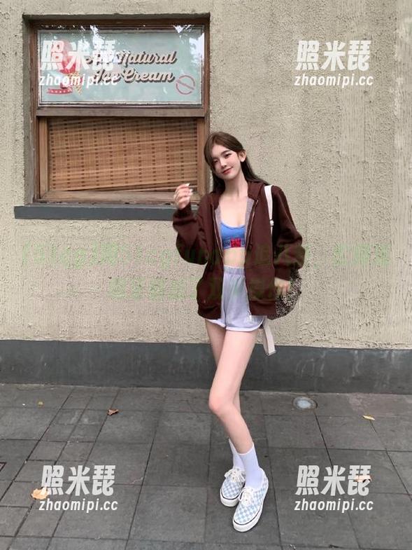 51cg 用51cgfunapp追八卦,忙得连刷牙都成了双手操作!