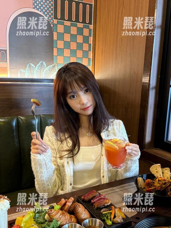 51吃瓜的下载量都在飙升，贴吧里这讨论的气氛竟让我对某些事情重新审视。太有趣了！
