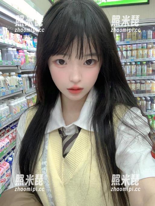 51吃瓜中心 51吃瓜中心的每一则消息,永不迷路,像我这种瓜民就乐于被卷进去。