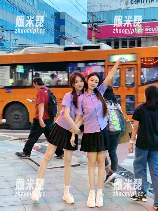 51热门地址聚集瓜友，吃瓜头条一旦开聊，立马引发一波猜测。
