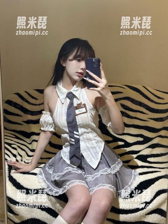 为啥51黑料网苹果版竟然让我欲罢不能，真的是...脑洞大开！