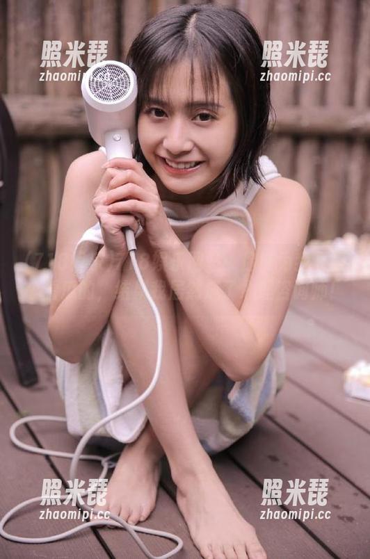 718娱乐 718娱乐网站:你以为我只是个看瓜的,结果我居然成了心理咨询师!