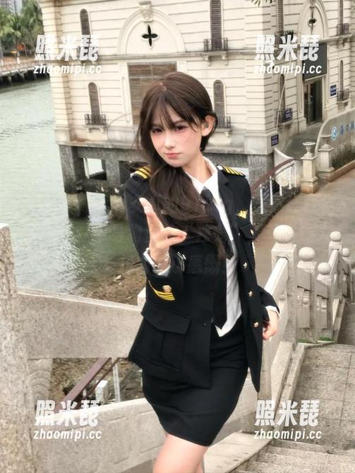 91icg 玩着安卓的91icg,居然让我觉得我还是单身狗里的“独宠”,真是让人扭曲的小感慨!