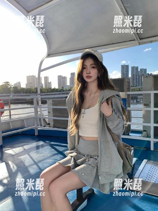 刚下载998.su，里面的黑料好比一盒儿巧克力，各种口味都有！