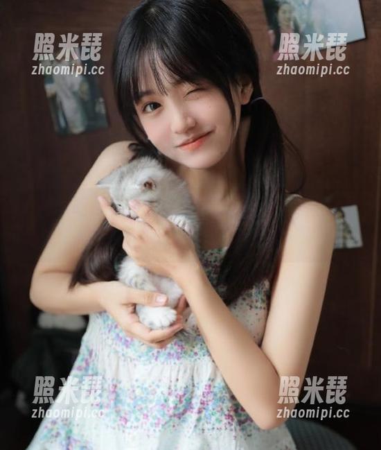 九一吃瓜 不下载九一吃瓜,你会很久没见过的劲爆新闻就会溜走!