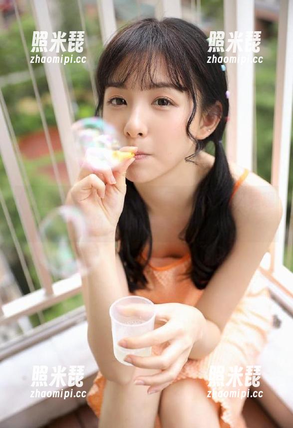 今日黑料 今日黑料官网:网红的撕逼现场,现场直播中…
