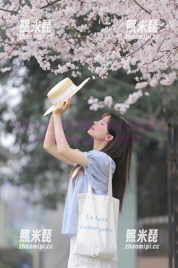 看吃瓜网站的ios网友们是怎样用指尖编织八卦的奇幻世界！