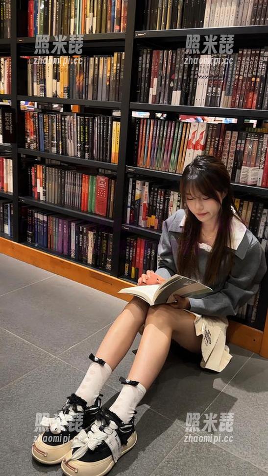 在吃瓜黑料的地址，一场反差剧情正式上演！要不要看看？