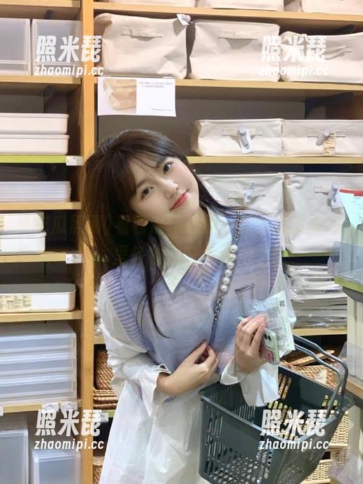 看看这场表演，观看吃瓜黑网里各种滑稽与戏剧