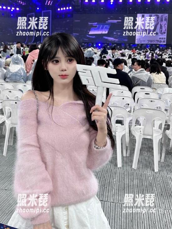 明星黑料 “明星黑料”发布的烂事,心情一言难尽,真是让我忍不住翻白眼