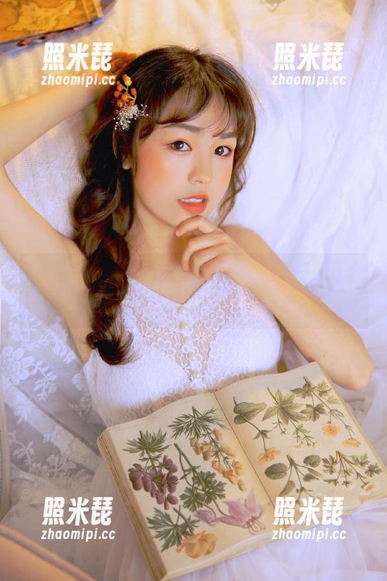 观看明星黑料，今天又有什么新花样值得挖掘呢？