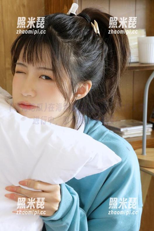 在海角吃瓜app上，黑料大赛进行中，那个八卦最劲爆？