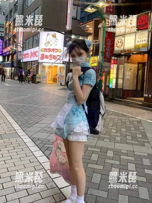 黑料正能量 “黑料正能量”传送门里的域名地址变迁,看得我眼花缭乱……