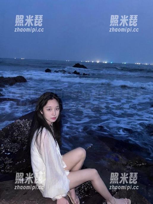 黑料正能量 当热榜top黑料正能量网遇到资源,这场戏又变成了哪个版本?