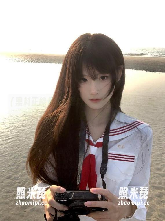 黑料正能量 在黑料正能量的线路上,看到网红又炸了,是无意还是故意?