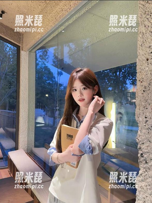 黑料正能量 “91黑料正能量”app,让你每天都沉浸在八卦海洋中,甚至比追剧还上瘾!