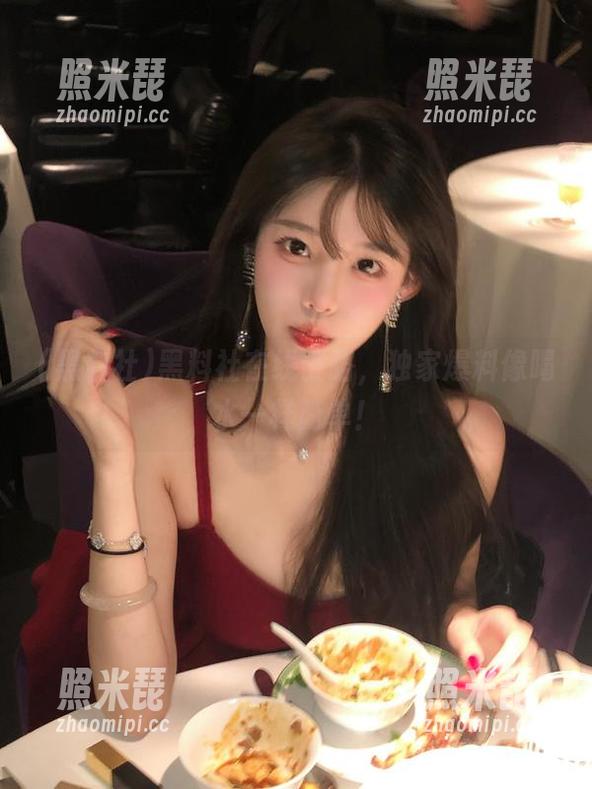 黑料社 黑料社在线上路,独家爆料像喝水一样简单!