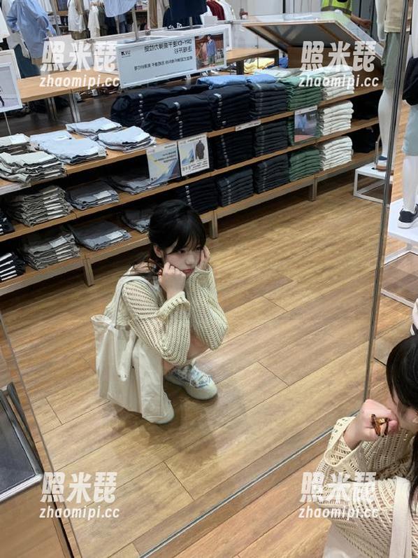 黑料网 看明星们在黑料网上的“完美”形象如何崩塌,太有意思了!