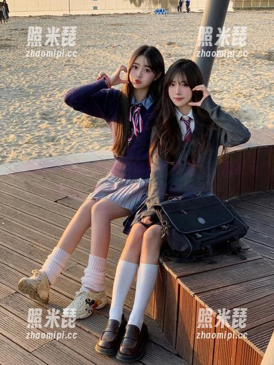 黑料老司机 登录“黑料老司机”,瓜纪元开始,快来和我一起嗑瓜子!