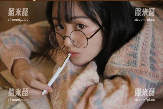黑社料 下载黑社料,误入了个神奇的网友群,感觉像北极熊进了热带!