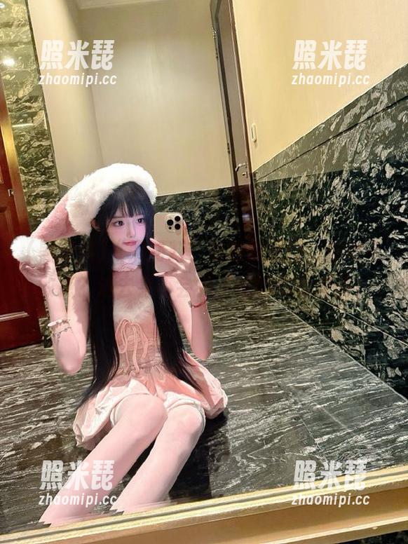 黑网料 “黑网料”里的传送门,你敢不敢点?进去会不会被美味的瓜给淹没?